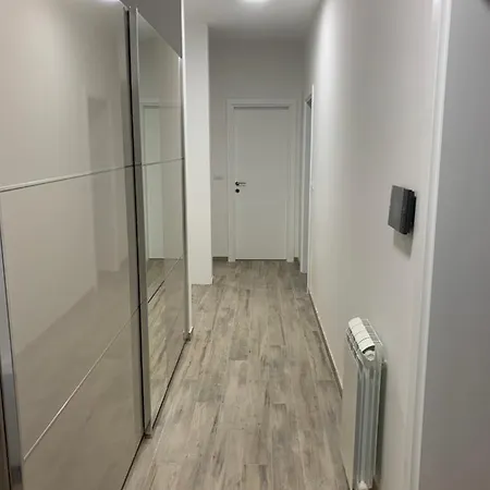 Royal Apartment